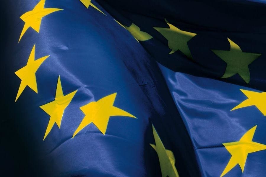 Commissione EU approva regolamento dei wallet Unhosted