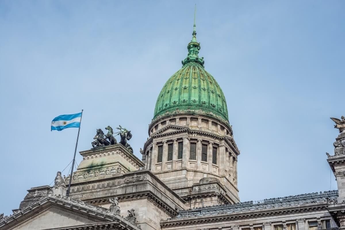 Argentina: un accordo con il FMI scoraggia l’uso di Crypto