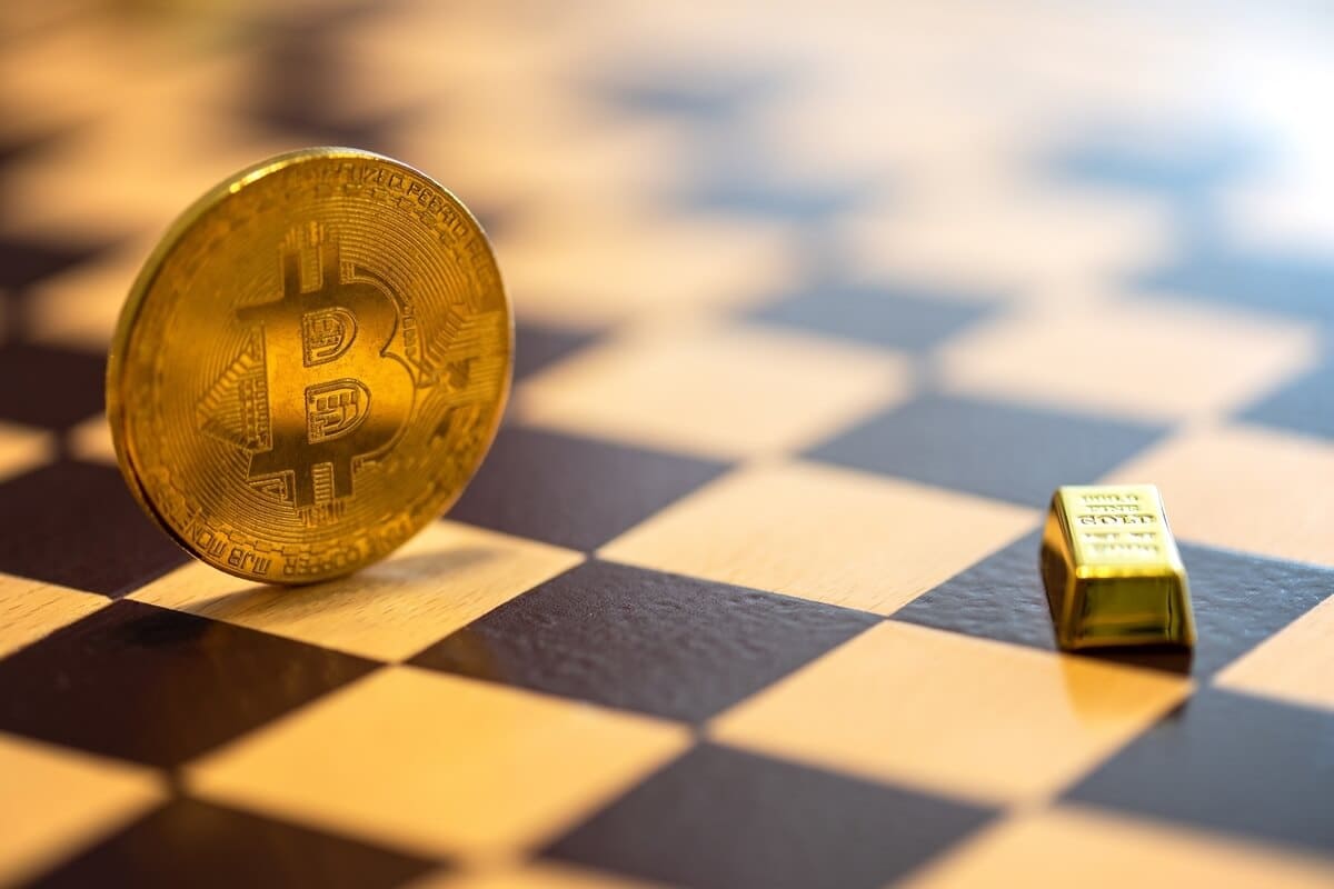 Il dibattito tra Bitcoin e oro continua