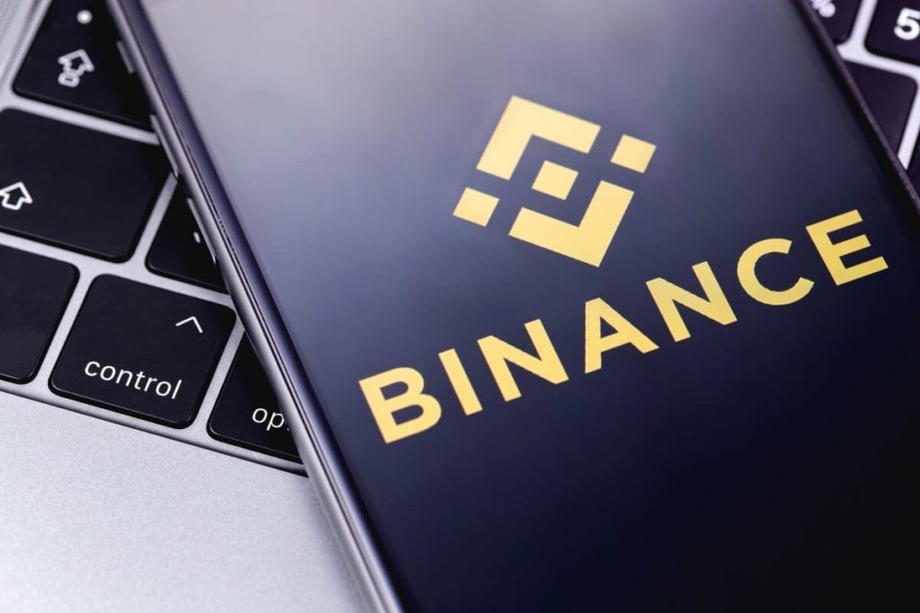 Binance sospende i prelievi di Bitcoin