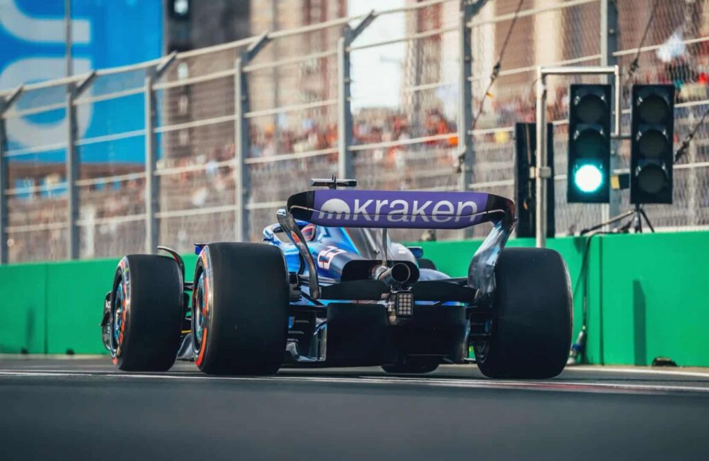 Kraken sostituisce FTX e Tezos come sponsor crypto in Formula 1