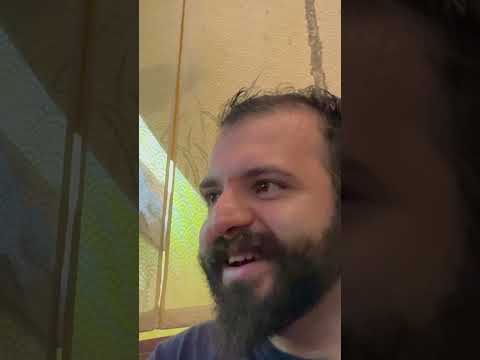 Mi sono fermato a gustare un delizioso piatto di ageshitashi somen in un piccolo ristorantino 🍜